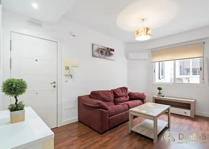 Apartment One Minute From Merced In Malaga